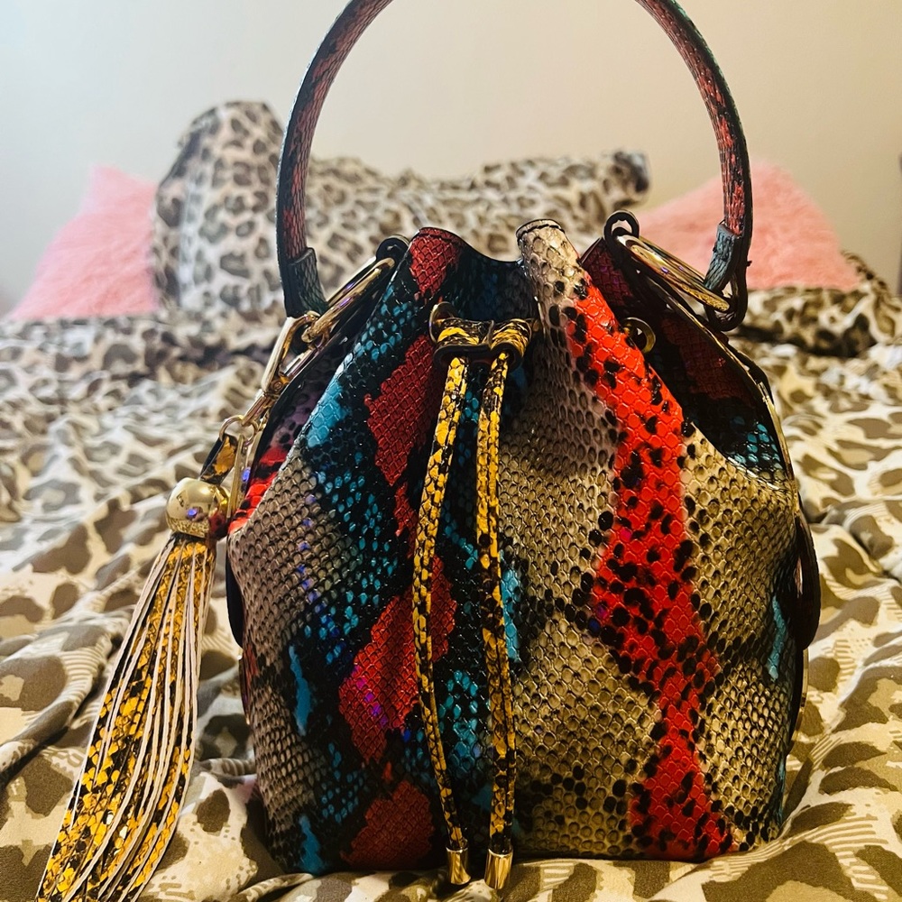 Multicolored satchel hand bag with tassel decor, snakeskin pattern, still new
